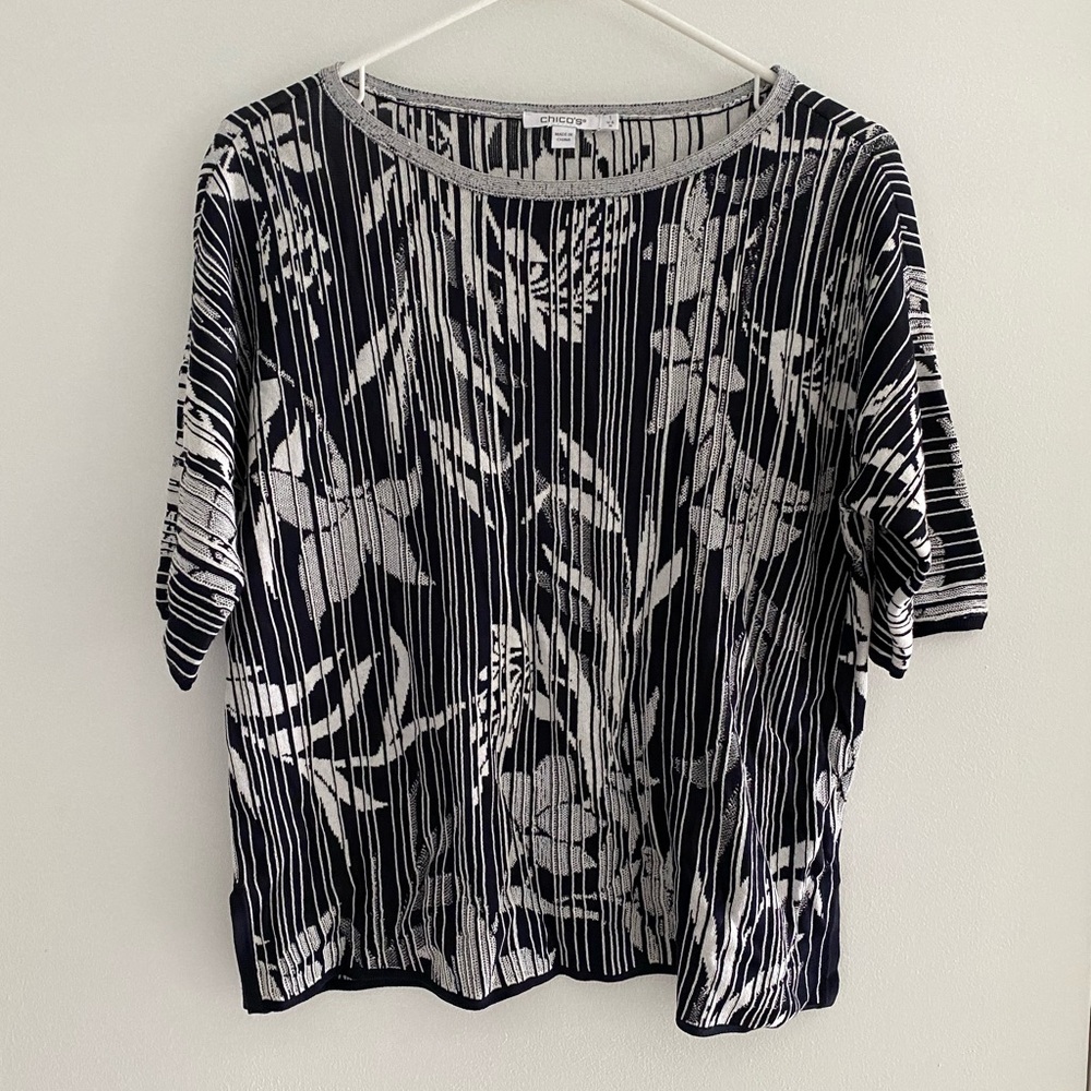 Chico's Black & White Floral Stripe Short Sleeve Knit Top